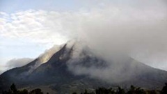 Indonesia Volcano Erupts Indonesia Volcano Erupts