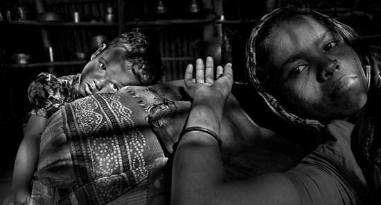 © Khalid Hasan Khalid Hasan 2