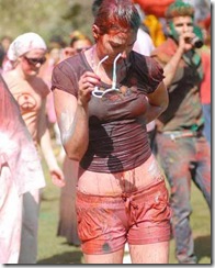 hot-holi-4