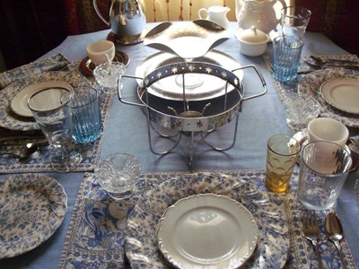 [Blue chintz table with food 034[2].jpg]