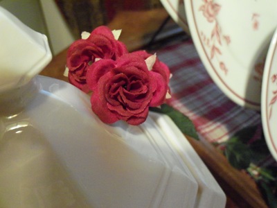 [red rose restaurantware 026[2].jpg]