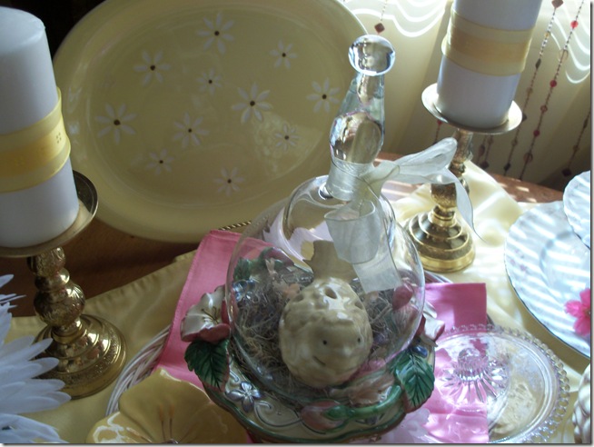 pink and yellow table 027