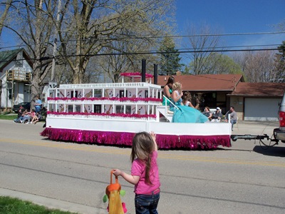 [maple festival 2011 148[2].jpg]