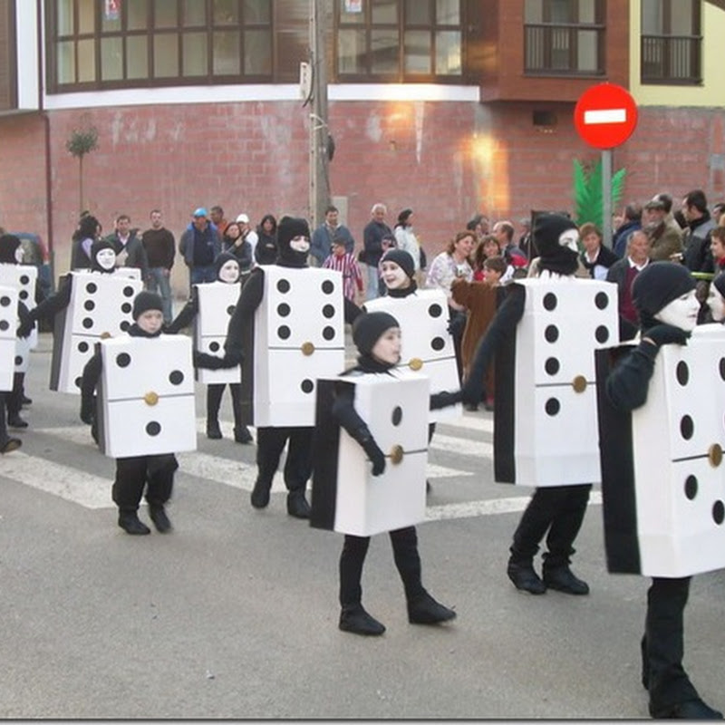 Disfraz casero de fichas de dominó - TODO HALLOWEEN