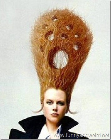 http://lh6.ggpht.com/_JFcf5PEDR_U/TR3fcfv3PPI/AAAAAAAAAXA/eQFFxa-0nks/Beehive%20Hairstyle_thumb%5B4%5D.jpg?imgmax=800