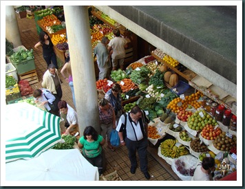 DSC03316-Funchal-marché-aux fruits et légumes BW DSC03316-Funchal-marché-aux fruits et légumes BW