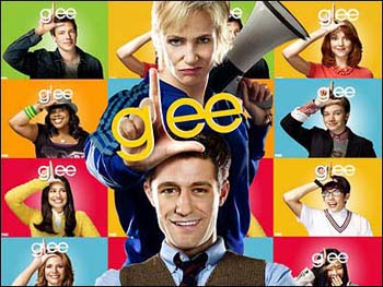 Capa Segunda Temporada da Série Glee Estréia em Fevereiro na Fox Brasil Capa Segunda Temporada da Série Glee Estréia em Fevereiro na Fox Brasil