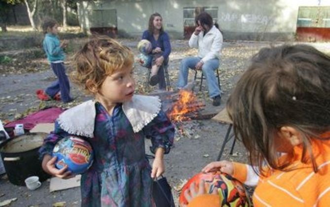 [roma[4].jpg]