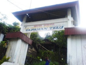 gerbang gerbang