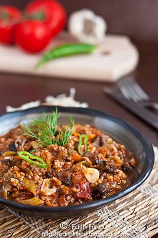 [tocanita cu carne tocata si ciuperci[5].jpg]