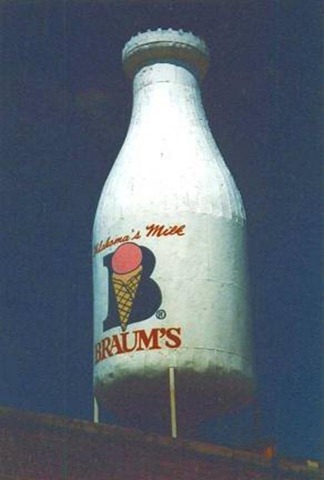 [braums_milk_bottl_galleryfull[4].jpg]