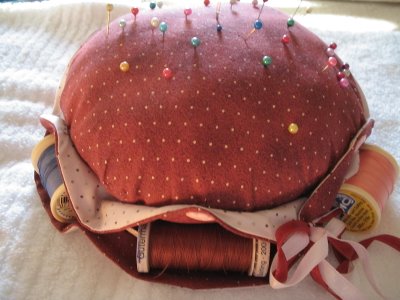 حاملة دبابيس باشكال محببه