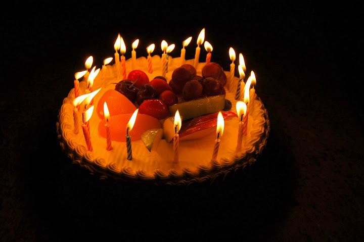 Scotts Fruit Basket Cake - Courtesey of Gloria and Sarah :)