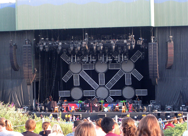 Concert Time. :)