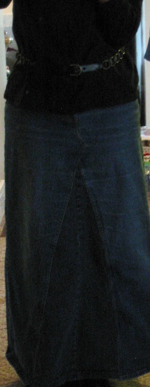 [jeanskirt[7].jpg]