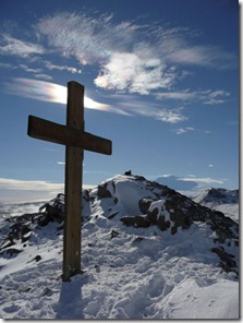 cross-in-snow-350 cross-in-snow-350