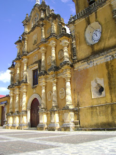 http://lh6.ggpht.com/_JhwvZZ52agw/SRDnDP0pb9I/AAAAAAAAB0Y/prBKoV2_oPU/s320/DSC00727.JPG