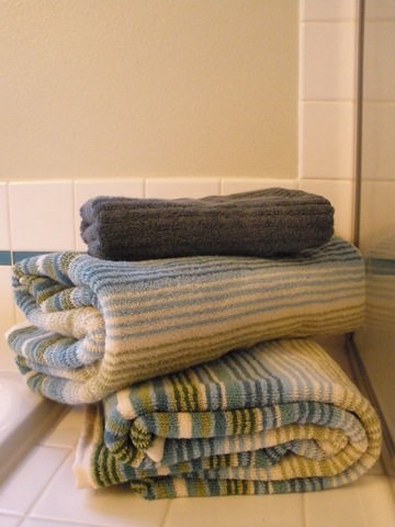 [Towels Wall[4].jpg]