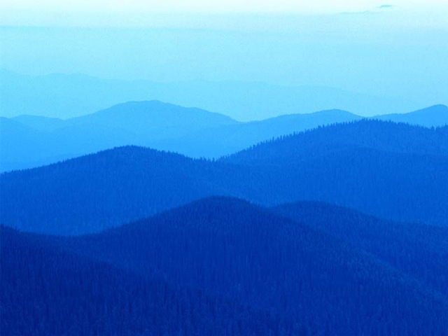 [Blue hills[2].jpg]