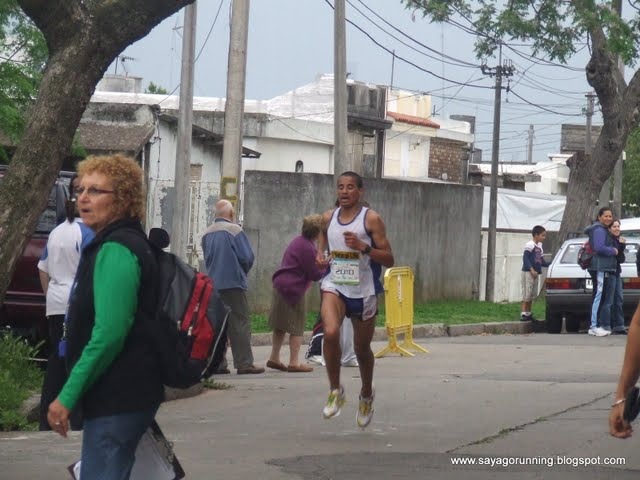 [DSCF4195 Sergio a la llegada[2].jpg]