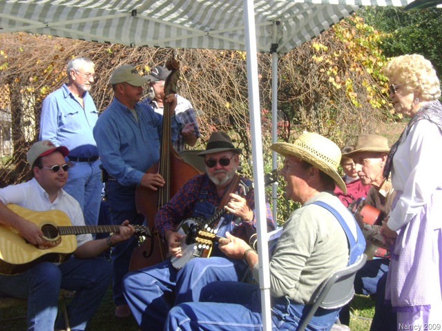 [November20090133.jpg]