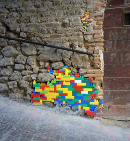 Ancient LEGO Walls 3