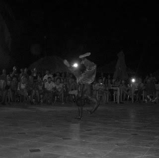 After a beach-party-buffet-dinner, we were entertained with dancers......