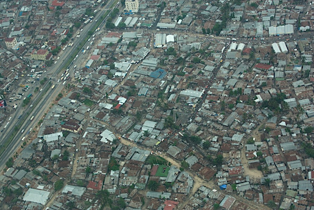 Ulice i ku�e u gradu 2