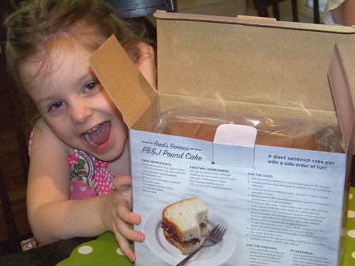 [Girls Cake[10].jpg]