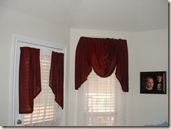 20100130_BedroomCurtain02