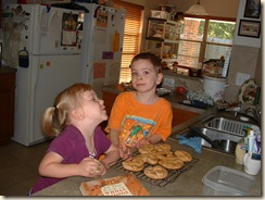 20091104_MakingPretzels07