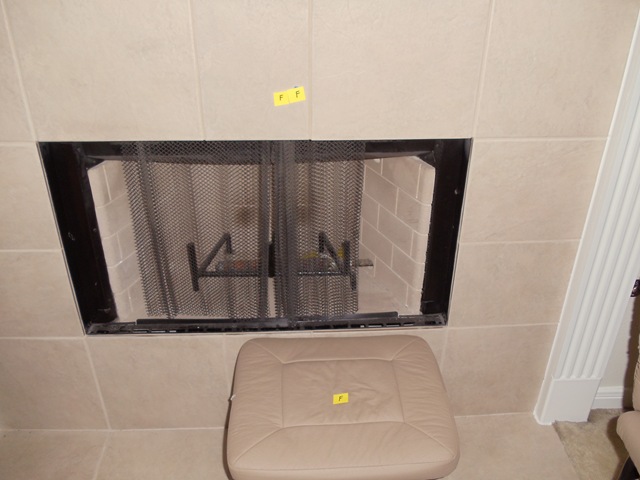 [20100809_F_FireplaceFootsool2.jpg]