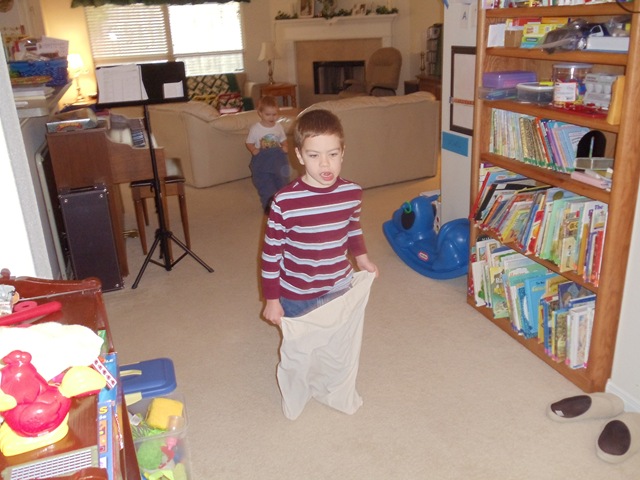 [20110113_SackRace02[3].jpg]