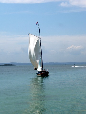 [DSCF45083.jpg]