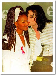 michael-jackson-kisses-janet-jackson