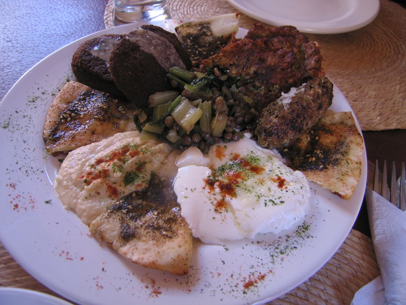 Lebanese food for lunch