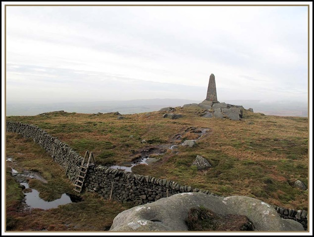 [0809obelisk23.jpg]
