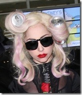 03-17-10 Sydney, Australia

Exclusive: Lady GaGa arrives in Sydney clearly promoting 'Coke a Cola' as she walks through the airport with two cans in her hair...

Exclusive Pix by Flynet ©2010
818-307-4813  Nicolas
310-869-0177  Scott