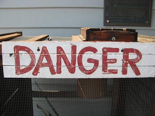 [danger[8].jpg]