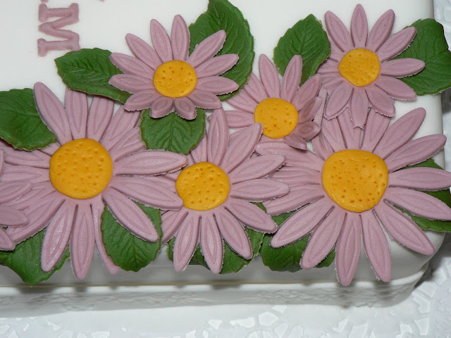 http://lh6.ggpht.com/_KRygKzokv3M/SpGcoEGAqLI/AAAAAAAAC6A/js8jtdw9uZc/s640/P1090938.JPG