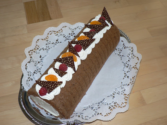 http://lh6.ggpht.com/_KRygKzokv3M/Sqt-eUI1qmI/AAAAAAAADN8/1zepKSQssog/s640/P1100208.JPG