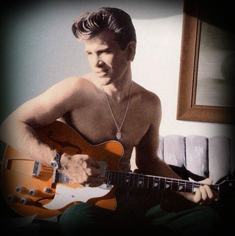 [chris-isaak1[4].jpg]