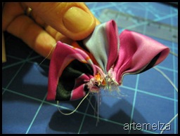 artemelza - flor de fuxico reto