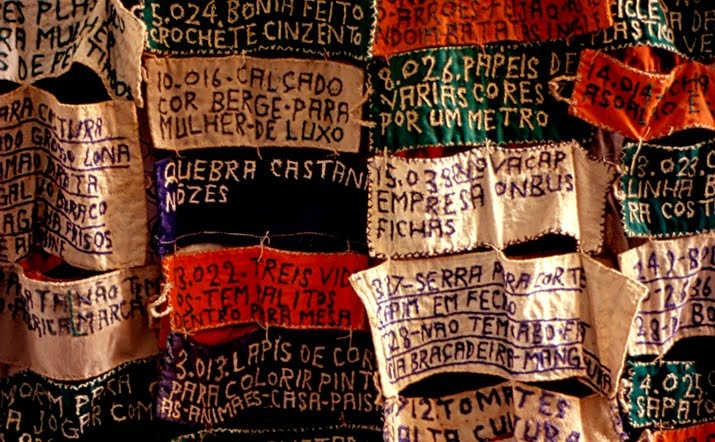 [bordados do bispo 3 foto daniel de andrade simões[2].jpg]