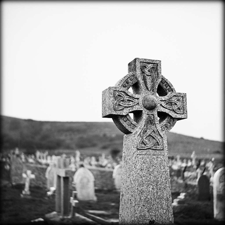 [The-Cemetery[4].jpg]