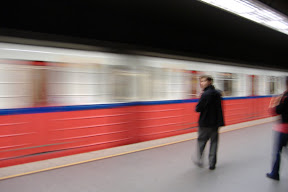 Hitching the metro back to the hostel