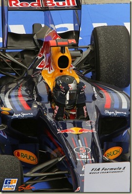 Race winner Sebastian Vettel (GER) Red Bull Racing RB6 celebrates in parc ferme.
Formula One World Championship, Rd 3, Malaysian Grand Prix, Race, Sepang, Malaysia, Sunday 4 April 2010.