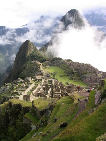 [alumni_machu_picchu[4].jpg]