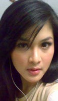 sandra-dewi%201