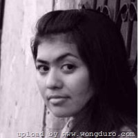 selly-angkat-bicara